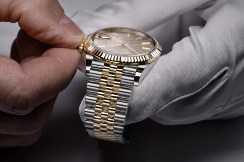 Rolex Day-Date in White gold - Kee Hing Hung