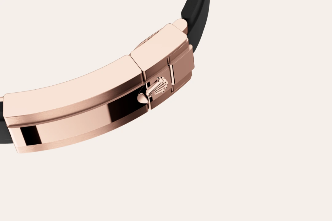 Rolex Cosmograph Daytona in 18 ct Everose gold, M126535TBR-0002 - Kee Hing Hung