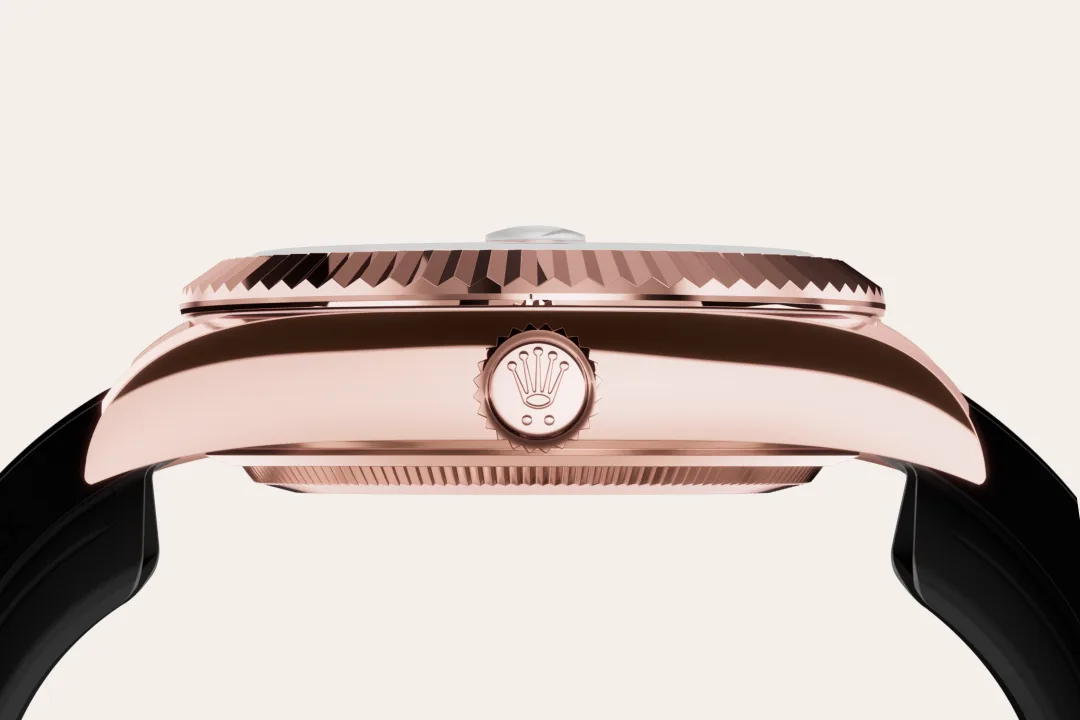 Rolex Sky-Dweller in 18 ct Everose gold, M336235-0003 - Kee Hing Hung