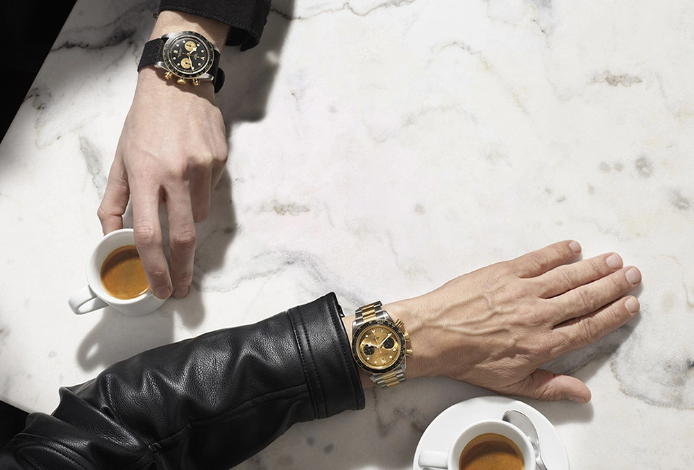 Black-Bay-Chrono-SG-instore-checkered-2