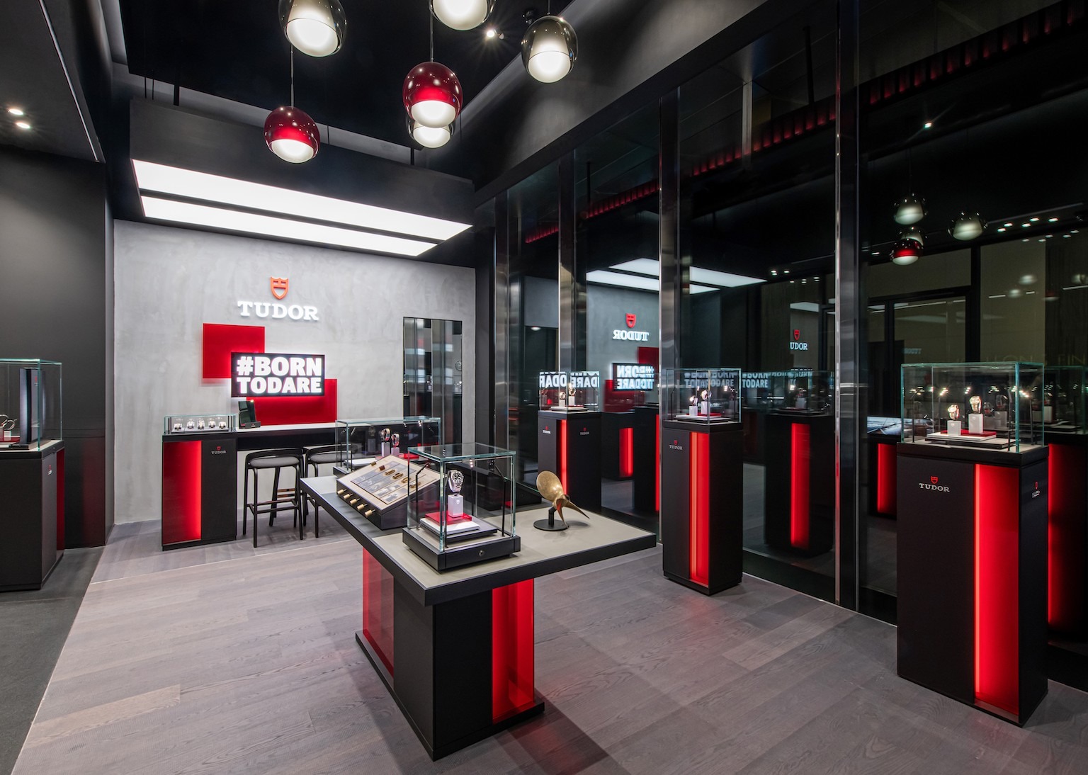 Kee Hing Hung Opens New Tudor Boutique