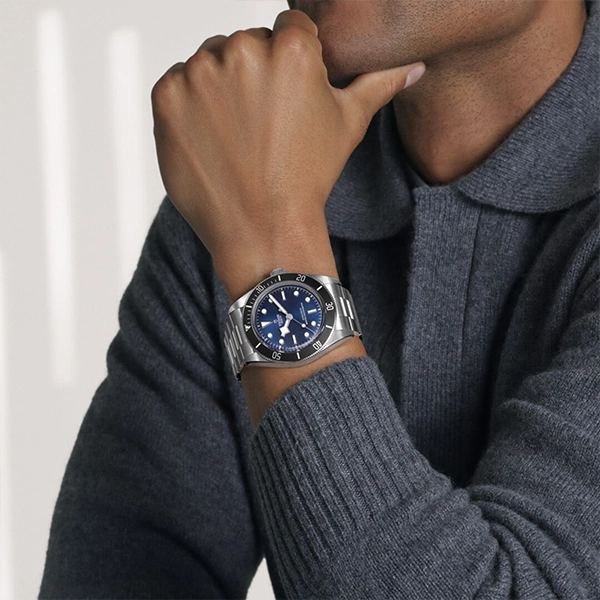Black Bay | 79210CNU | Ceramic | M79210CNU-0007 | Tudor Official Retailer - Kee Hing Hung